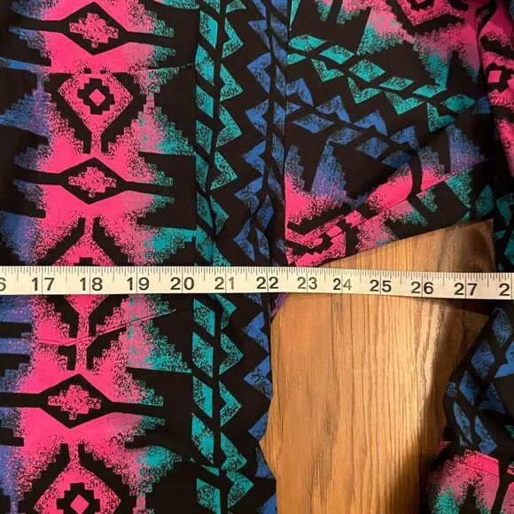 VTG Made USA Cowboy Cut Regular Fit large Tails Bright Colors Western - Picture 2 of 4